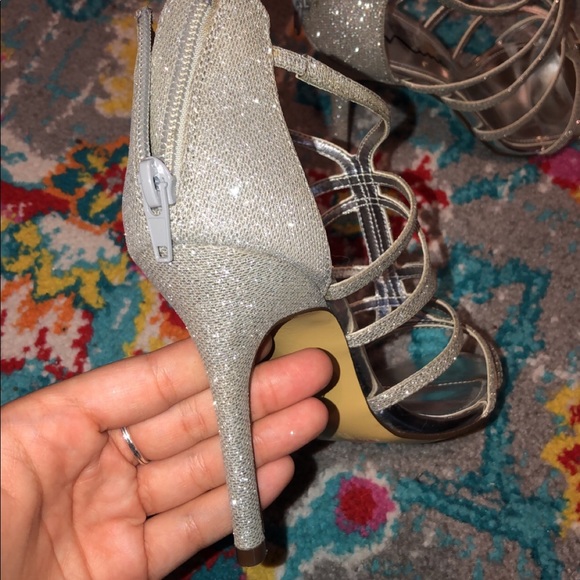 Silver Glitter 4” Prom heels - Picture 2 of 4